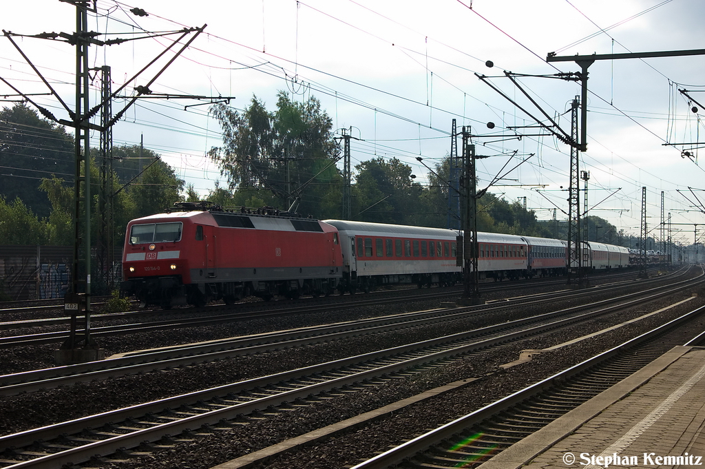 120 154-0 mit dem AZ 1378 von Lrrach nach Hamburg-Altona in Hamburg-Harburg. 13.09.2012