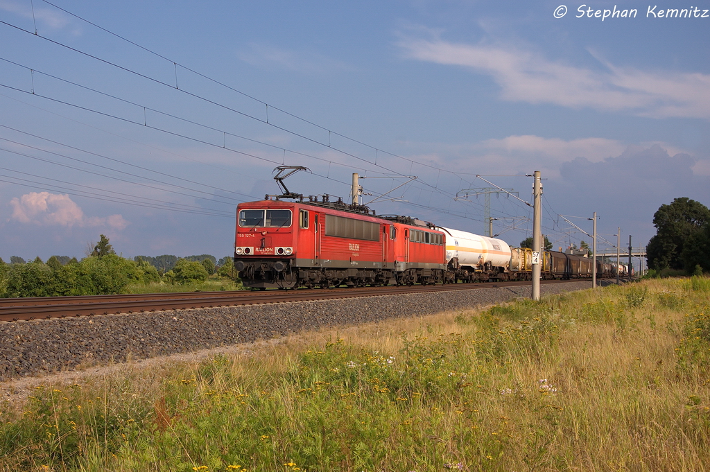 155 127-4 [Verl.|WRS9|28.01.14] DB Schenker Rail Deutschland AG mit der Wagenlok 140 539-8 und einem gemischtem Gterzug in Vietznitz und fuhr in Richtung Wittenberge weiter. 30.07.2013
