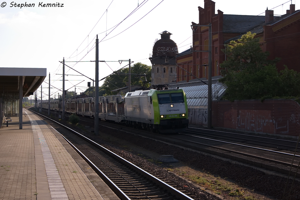 185-CL 005 (185 505-5) Captrain Deutschland GmbH fr ITL - Eisenbahngesellschaft mbH mit einem leeren Autotransportzug in Rathenow und fuhr in Richtung Wustermark weiter. 07.06.2013