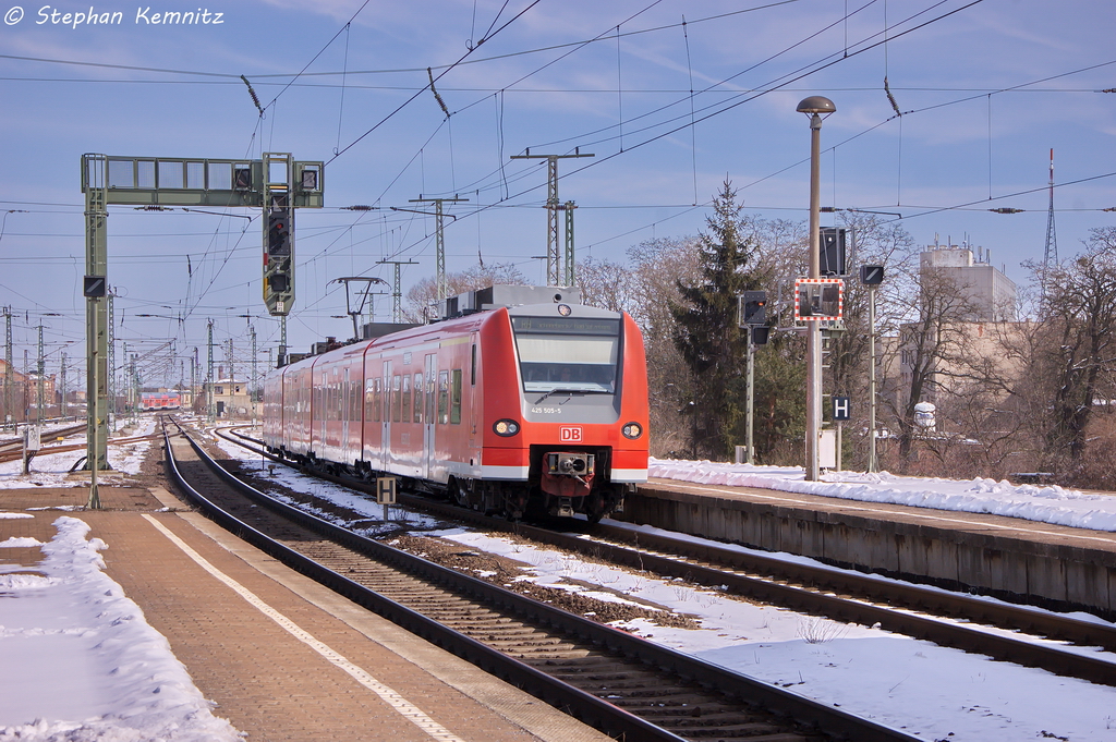 425 505-5 als RB30 (RB 17815) von Wittenberge nach Schnebeck-Bad Salzelmen, bei der Einfahrt in Magdeburg-Neustadt. 23.03.2013