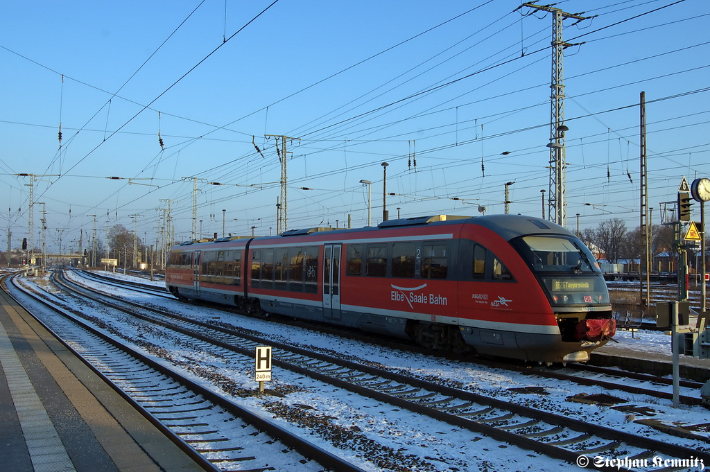 642 203/703 als RB26 (RB 27827) von Stendal nach Tangermnde in Stendal. 31.01.2012
