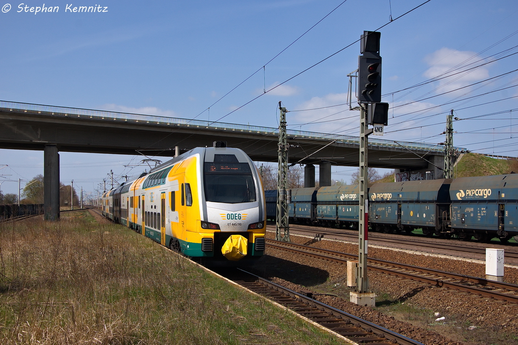 ET 445.110 (445 110-0) ODEG - Ostdeutsche Eisenbahn GmbH als RE4 (RE 37314) von Ludwigsfelde nach Rathenow, bei der Ausfahrt in Wustermark. 24.04.2013