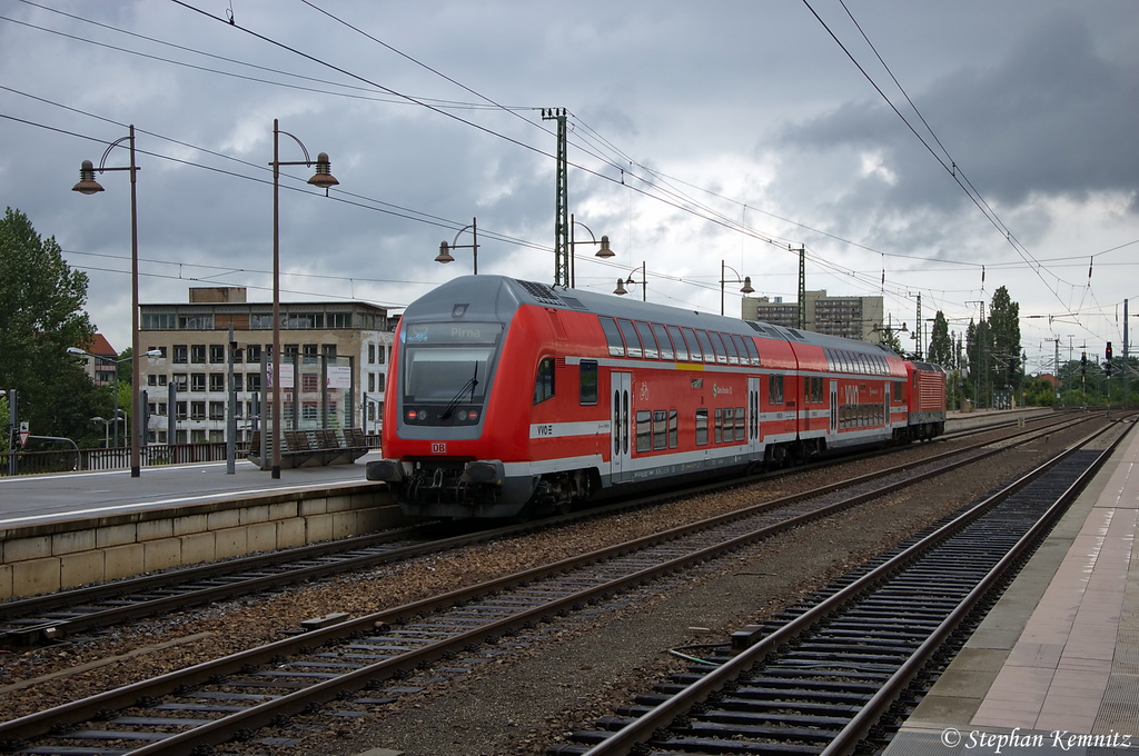 S2 von Dresden Flughafen nach Pirna, bei der Ausfahrt im Dresdner Hbf und gezogen hatte die S2 143er 143 967-8. 01.06.2012