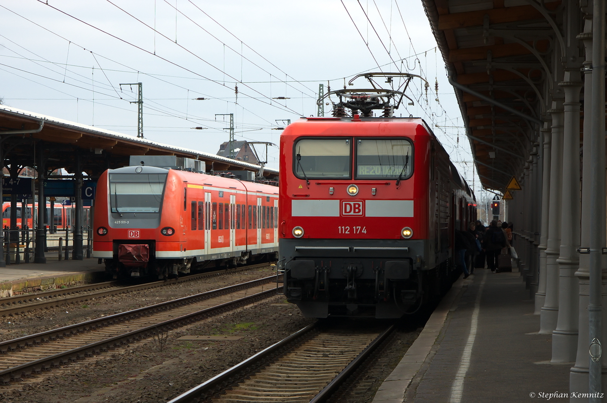 112 174 mit dem RE20 (RE 17612) von Halle(Saale)Hbf nach Uelzen in Stendal. 13.03.2015