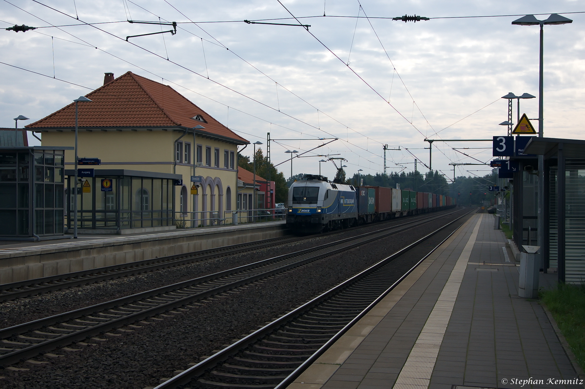 182 912-6 evb logistik mit einem Containerzug in Bienenbüttel und fuhr weiter in Richtung Lüneburg. 19.09.2014