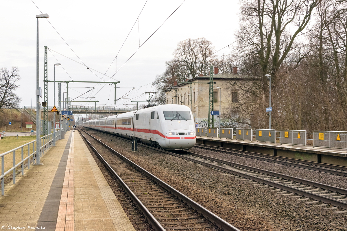 401 504-6  Mühldorf a. Inn  als ICE 800 von Berlin Südkreuz nach Hamburg-Altona in Friesack(Mark). 26.01.2016