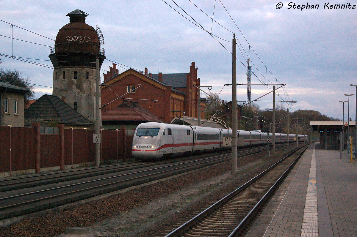 401 566-5  Gelnhausen  als ICE 693 von Berlin Ostbahnhof nach Mnchen Hbf in Rathenow. 05.11.2013