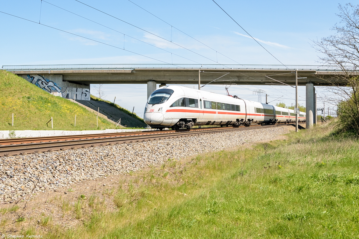 411 068-0  Ellwangen  als ICE 2907 für ICE 1075 von Berlin Südkreuz nach Frankfurt(Main)Hbf in Nennhausen. 07.05.2017