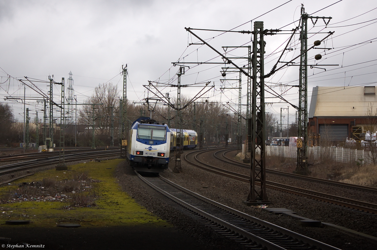 ME 146-03  Bienenbüttel  (146 503-8) metronom Eisenbahngesellschaft mbH mit der RB41 (ME 81913) von Bremen Hbf nach Hamburg Hbf, bei der Ausfahrt aus Hamburg-Harburg. 21.03.2015