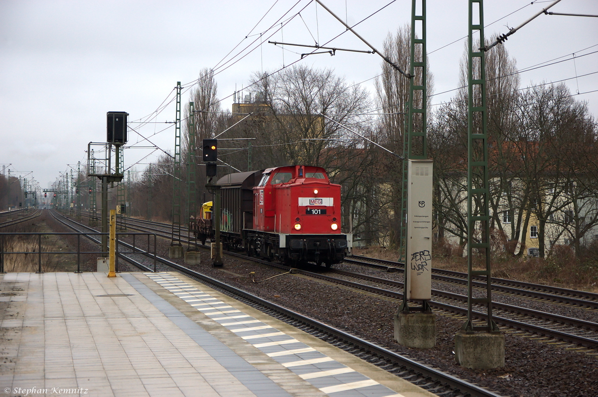 MEG 101 (204 358-6) Mitteldeutsche Eisenbahn GmbH mit dem S-Bahn Werkstattzug in Berlin Jungfernheide und fuhr weiter in Richtung Berlin Westend. 10.02.2015