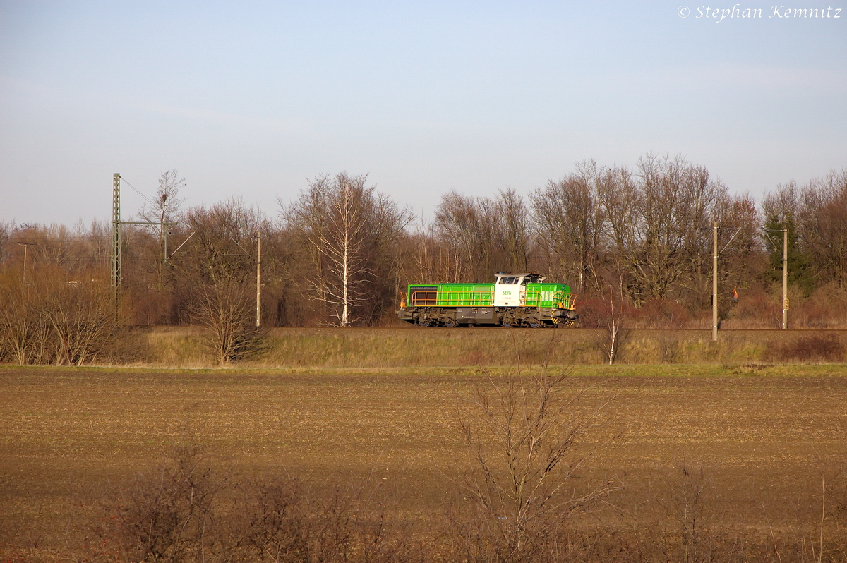V 1700.02 (277 102-0) SETG - Salzburger Eisenbahn TransportLogistik GmbH kam als Lz ,aus Richtung Borstel kommend, durch Stendal(Wahrburg) gefahren. Sie fuhr in Richtung Gbf weiter. 30.12.2013
