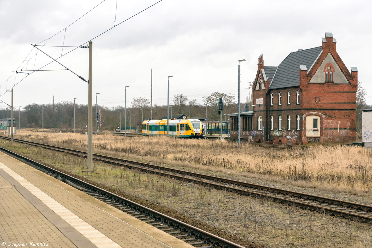 VT 646.044 (646 044-7) ODEG - Ostdeutsche Eisenbahn GmbH als RB51 (RB 68857) von Rathenow nach Brandenburg Hbf in Rathenow. 24.12.2016
