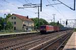 189 016-9 mit einem Containerzug in Golm und fuhr in Richtung Priort weiter. 14.05.2012