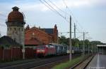 152 009-7 DB Schenker Rail Deutschland AG mit dem MegaCombi in Rathenow und fuhr in Richtung Stendal weiter. 18.06.2012