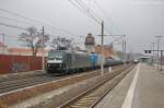 rathenow/258620/185-556-8--185-520-4-cfl 185 556-8 & 185 520-4 CFL Cargo Deutschland GmbH mit einem Stahlzug in Rathenow und fuhren in Richtung Stendal weiter. 10.04.2013
