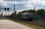 145-CL 203 (145 099-8) Alpha Trains für Crossrail AG mit einem leeren Autotransportzug, bei der Durchfahrt in Rathenow und fuhr in Richtung Wustermark weiter. 01.07.2014