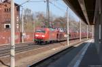 145 049-3 DB Schenker Rail Deutschland AG mit einem Vauxhall Autotransportzug in Rathenow und fuhr weiter in Richtung Stendal. 15.04.2015