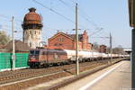 185 600-4 HSL Logistik GmbH mit einem Kesselzug  Butan  in Rathenow und fuhr weiter in Richtung Stendal.