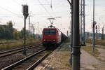 145 092-3 HSL Logistik GmbH mit einem Kesselzug  Methanol  in Stendal und fuhr weiter in Richtung Magdeburg.