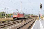 stendal/790146/146-267-db-regio-ag-mit 146 267 DB Regio AG mit dem Twindexx Vario 445 035-2 am Haken in Stendal und fuhr weiter in Richtung Magdeburg. 06.09.2022