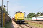 203 307-4 DB Netz AG mit einem Ausbildungszug Gefahrgut der Deutschen Bahn AG in Großwudicke und fuhr weiter in Richtung Rathenow.
