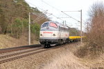 br-1227-nohab-aa16-v170/487306/v-170-1147-227-007-2-strabag V 170 1147 (227 007-2) STRABAG Rail GmbH mit dem DGV91616 von Wustermark Rbf nach Münster (Westf) Gbf in Nennhausen. 28.03.2016