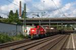 br-1261-voith-gravita-10-bb/218402/261-067-3-db-schenker-rail-deutschland 261 067-3 DB Schenker Rail Deutschland AG mit einem Fas Ganzzug in Hamburg-Harburg und fuhr nach Maschen. 31.08.2012