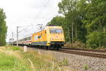 br-6101-adtranz-werbeloks/705910/101-030-5-bahn-bkk-mit-dem 101 030-5 'Bahn BKK' mit dem IC245 von Amsterdam Centraal nach Berlin Ostbahnhof in Nennhausen. 25.06.2020