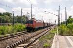 br-6145-traxx-vorserie/450532/145-064-2-db-schenker-rail-deutschland 145 064-2 DB Schenker Rail Deutschland AG mit einem CD-Cargo Falls Ganzzug in Falkenberg(Elster). 29.08.2015
