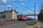 155 211-6 DB Schenker Rail Deutschland AG mit einem Kesselzug  Dieselkraftstoff oder Gasl oder Heizl (leicht)  in Vietznitz und fuhr in Richtung Friesack weiter. 14.04.2013