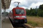 br-6182-siemens-es-64-u2/214379/182-002-kam-mit-dem-re7 182 002 kam mit dem RE7 (RE 4382) aus Ludwigslust in Wismar an und fuhr dann als RE2 (RE 37385) nach Cottbus. 11.08.2012
