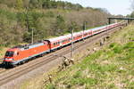 182 009 mit dem IRE 4278  Berlin-Hamburg-Express  von Berlin Ostbahnhof nach Hamburg Hbf in Nennhausen. 22.04.2019