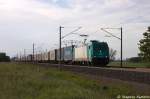 185 610-3 ITL - Eisenbahngesellschaft mbH mit einem Containerzug in Vietznitz und fuhr in Richtung Nauen weiter.