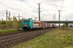 185 612-9 Emons Bahntransporte GmbH mit einem Containerzug in Stendal und fuhr weiter in Richtung Hauptbahnhof. Netten Gruß an den Tf! 29.04.2016