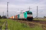 E 186 128 ITL - Eisenbahngesellschaft mbH mit einem Containerzug in Satzkorn und fuhr in Richtung Golm weiter. 16.05.2013