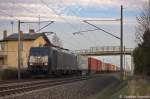ES 64 F4 - 843 (189 843-6) MRCE Dispolok GmbH fr DB Schenker Rail Deutschland AG mit einem Containerzug in Vietznitz und fuhr in Richtung Friesack weiter.