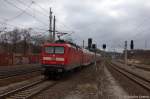 112 183 mit dem RE4 (RE 37327) von Rathenow nach Ludwigsfelde, bei der Ausfahrt in Rathenow. 11.03.2012