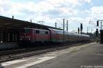 niedersachsen/296244/111-142-6-mit-dem-re60-re 111 142-6 mit dem RE60 (RE 4847) von Rheine nach Braunschweig Hbf, bei der Einfahrt in den Braunschweiger Hbf. 28.09.2013