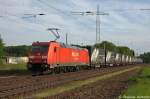 185 261-5 DB Schenker Rail Deutschland AG mit dem MegaCombi in Satzkorn und fuhr in Richtung Priort weiter. 16.05.2013