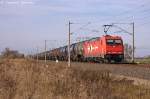 185 632-7 Alpha Trains für HGK - Häfen und Güterverkehr Köln AG [HGK 2067] mit einem Kesselzug  Umweltgefährdender Stoff, flüssig  in Vietznitz und fuhr in Richtung Nauen weiter. 31.10.2013