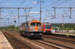 V 330.4 (250 004-9) hvle - Havellndische Eisenbahn AG als Lz in Golm und fuhr in Richtung Potsdam Pirschheide weiter. 14.05.2012
