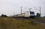 185 562-6 ITL - Eisenbahngesellschaft mbH mit einem Containerzug in Vietznitz und fuhr in Richtung Nauen weiter.
