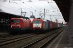 ITL Eisenbahn GmbH/392482/185-649-1-akiem-fuer-itl-- 185 649-1 akiem für ITL - Eisenbahngesellschaft mbH mit einem Containerzug in Stendal und fuhr weiter in Richtung Salzwedel. 21.12.2014