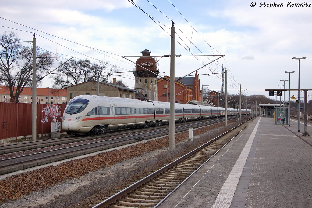 411 005-2  Dresden  als ICE 1548 von Berlin Ostbahnhof nach Düsseldorf Hbf in Rathenow. 31.01.2013