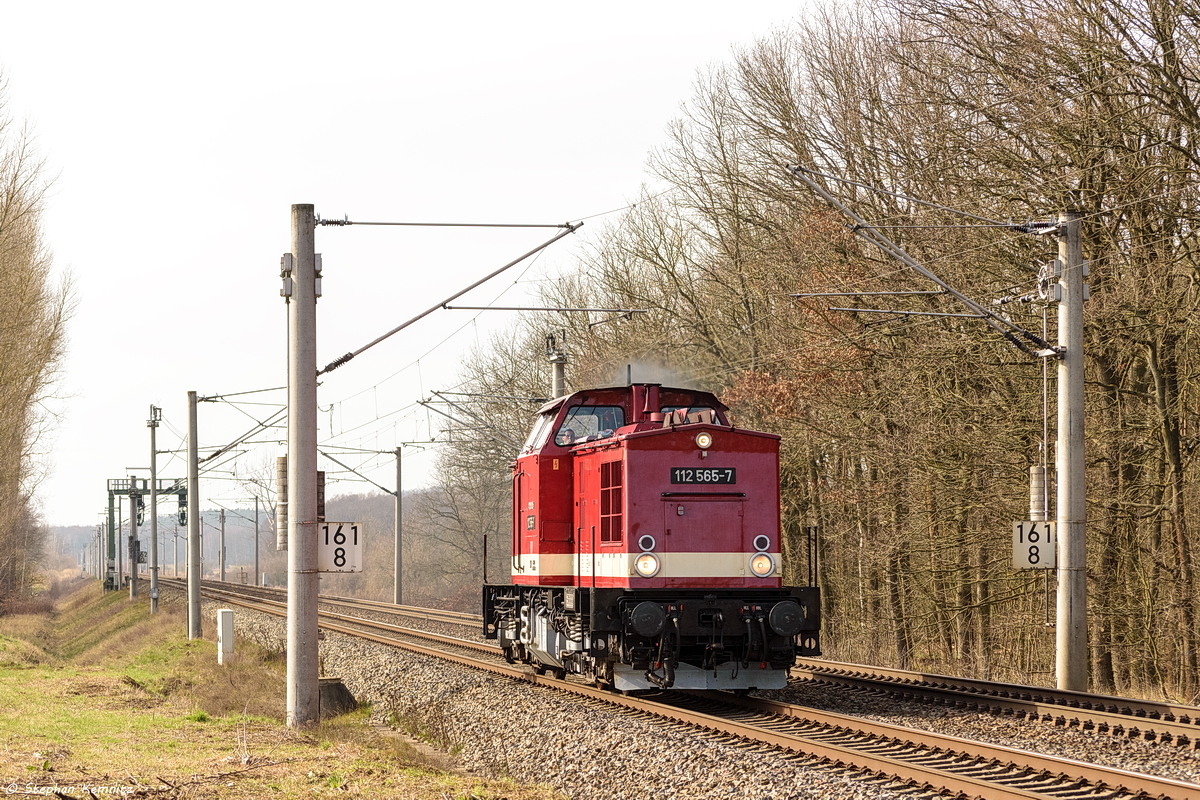 112 565-7 PRESS (202 565-8) fuhr Lz durch Nennhausen weiter in Richtung Wustermark. 08.03.2020