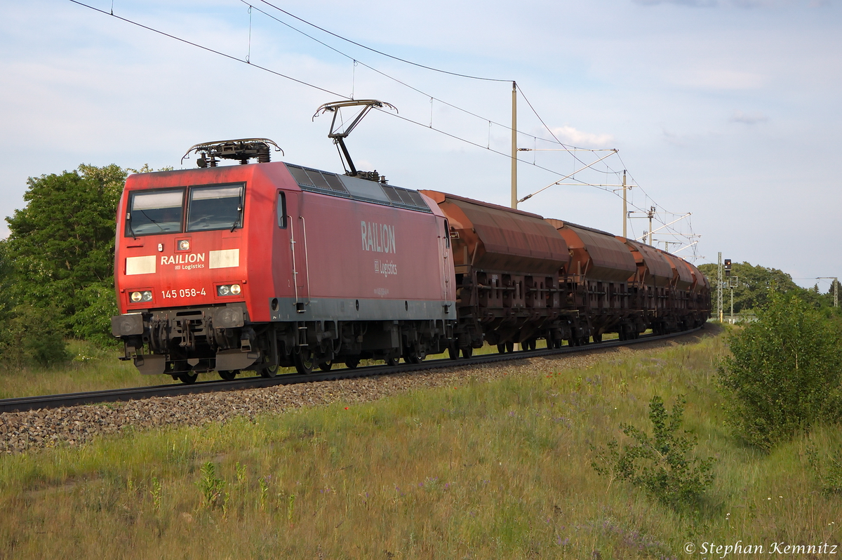 145 058-4 DB Schenker Rail Deutschland AG mit einem Tadgs Ganzzug in Stendal und fuhr in Richtung Salzwedel weiter. 26.05.2014 