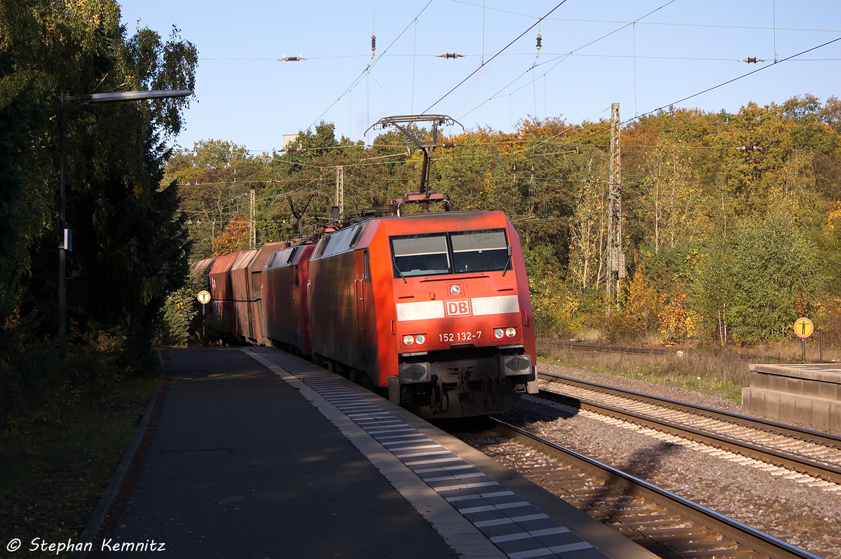 152 132-7 & 152 156-6 DB Schenker Rail Deutschland AG mit einem Falns Ganzzug in Uelzen und fuhren in Richtung Celle weiter. 18.10.2013