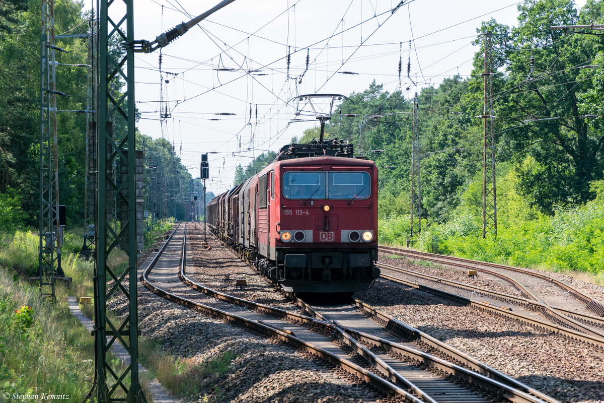 155 113-4 DB Schenker Rail Deutschland AG mit einem gemischtem Güterzug in Fangschleuse und fuhr weiter in Richtung Frankfurt(Oder). 01.08.2015