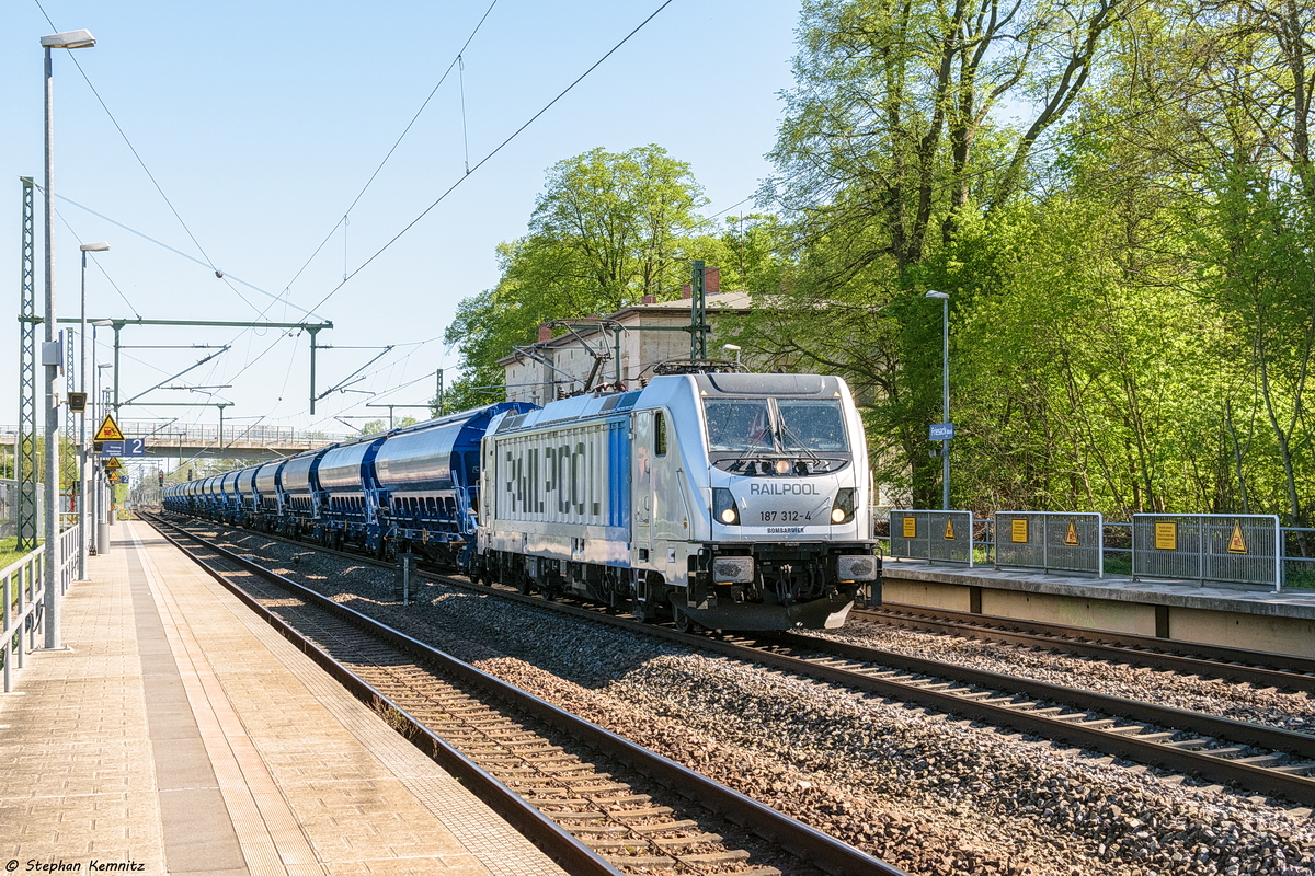 187 312-4 Railpool GmbH für LTE Logistik- and Transport- GmbH mit einem Güterzug in Friesack und fuhr weiter in Richtung Wittenberge. 25.04.2019