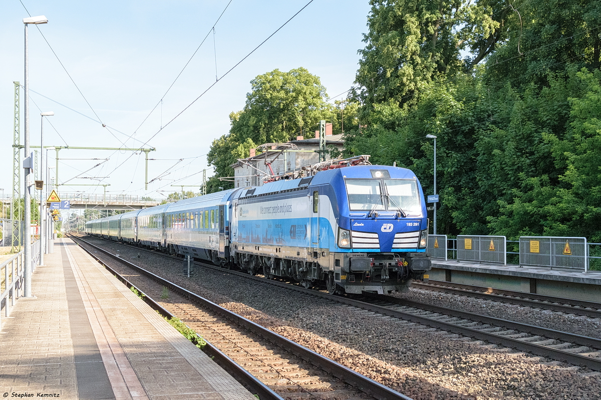 193 291-2 ELL - European Locomotive Leasing für ČD - České dráhy a.s. mit dem EC 378  Porta Bohemica  von Praha hl.n. nach Kiel Hbf in Friesack. 14.06.2018